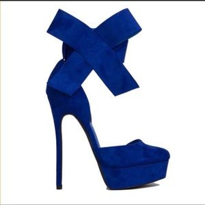 Panorama Blue Ribbon Pump